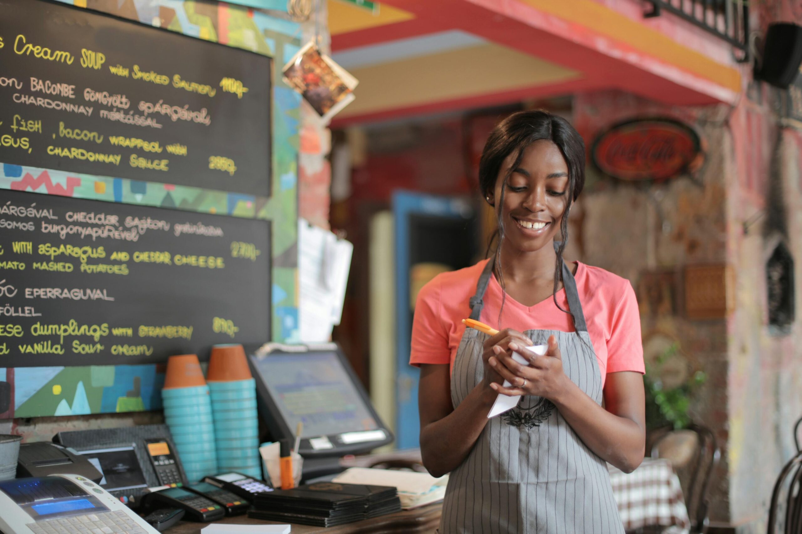 skill-yang-dibutuhkan-waiter-dan-waitress